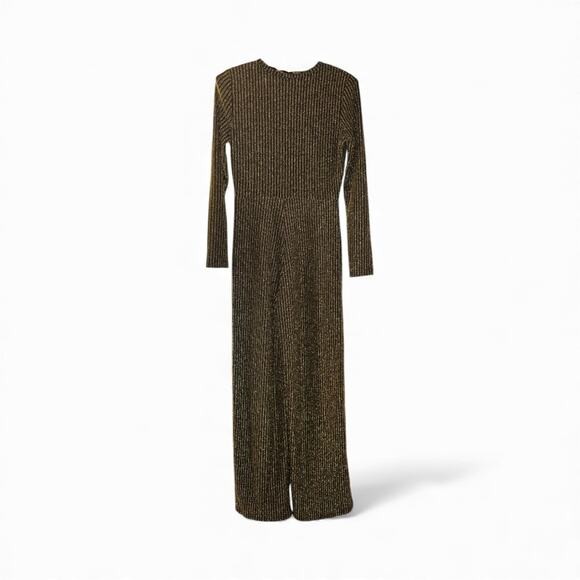 Elegant Gold Pinstripe Jumpsuit - Picture 3 of 4